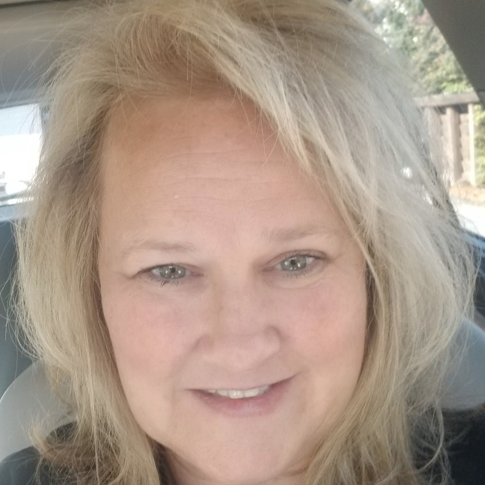 Meet your Posher, Gina